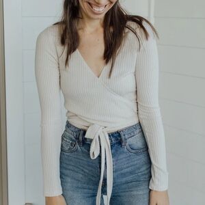 Neuflora Bailey Wrap Top Cream